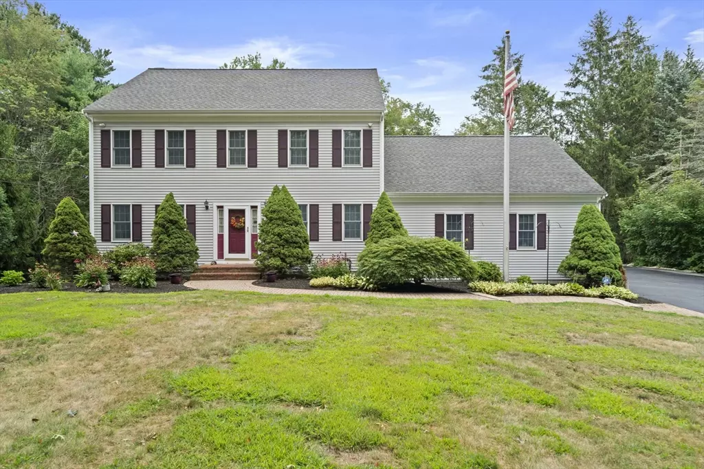 East Bridgewater, MA 02333,844 Washington St