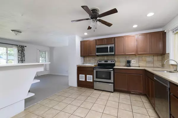 Brockton, MA 02302,285 Hovenden Ave