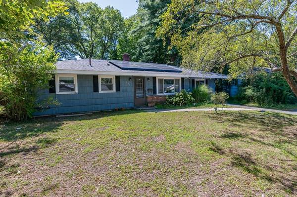 285 Hovenden Ave, Brockton, MA 02302