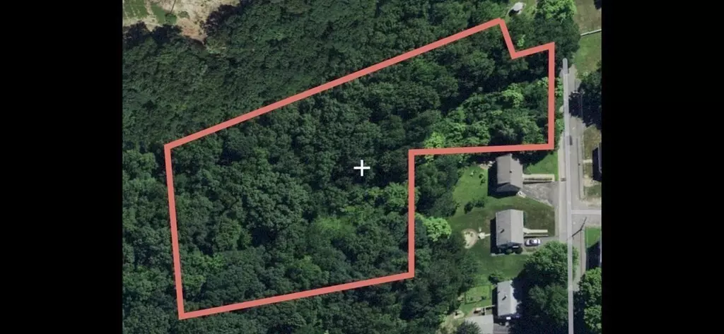 South Hadley, MA 01075,32 North St