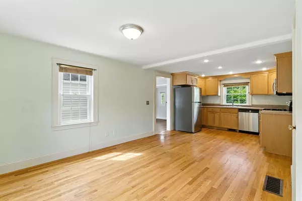 West Bridgewater, MA 02379,24 Oliver St
