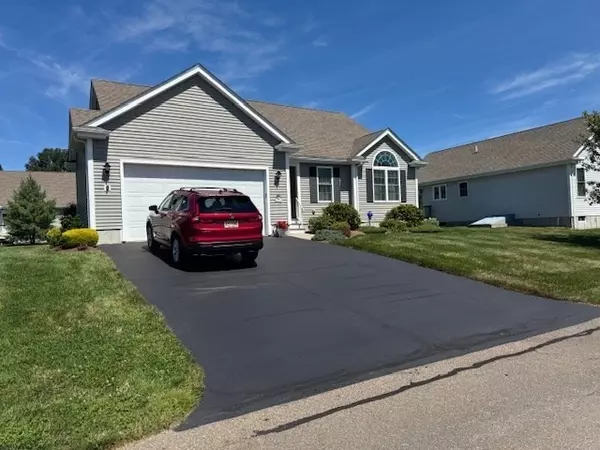 Rehoboth, MA 02769,2 Deborah Ann Drive #44