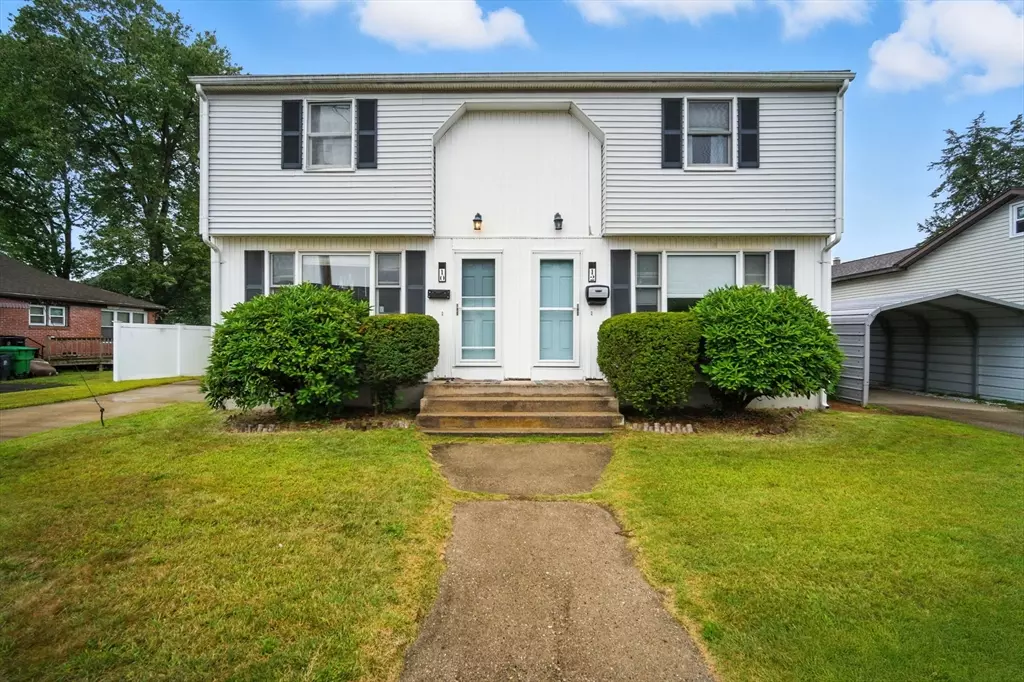 Chicopee, MA 01020,10-12 Rivest Ct