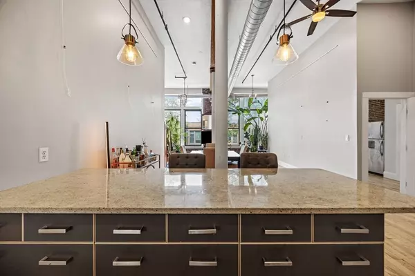 Salem, MA 01970,281 Essex Street #201