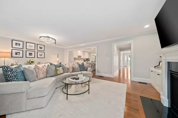 Norwell, MA 02061,9 Damon Farm Way #9