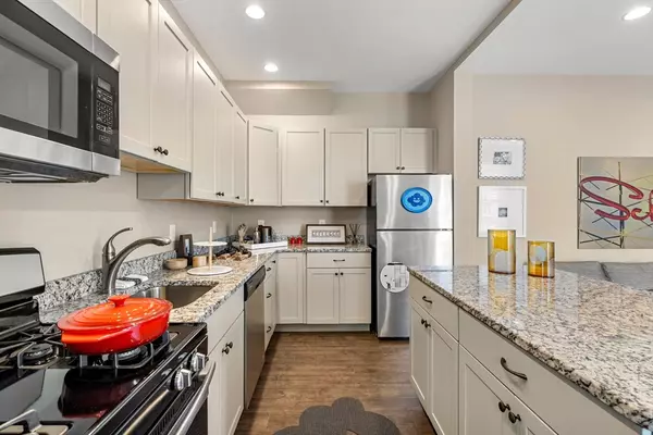 Lowell, MA 01851,1149 Middlesex St