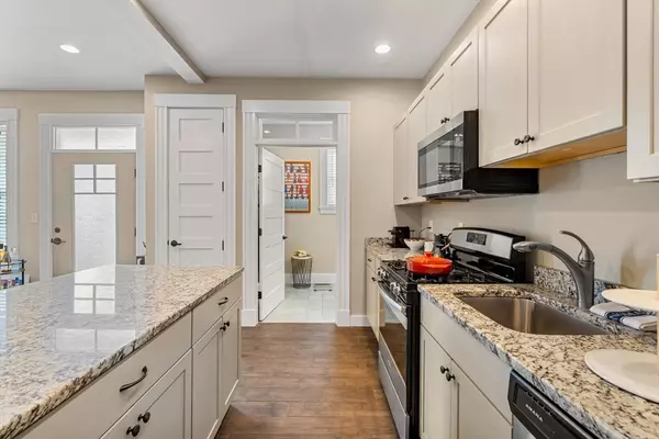 Lowell, MA 01851,1149 Middlesex St