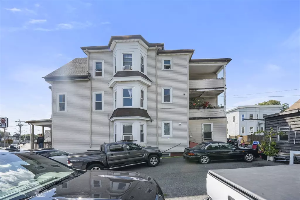Lynn, MA 01905,447 Boston St
