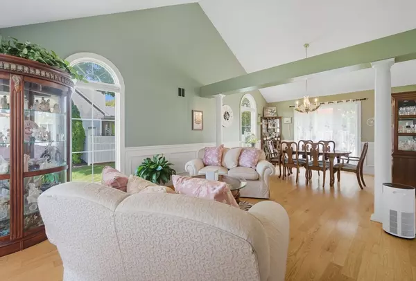 Agawam, MA 01030,26 Dutchmaster Drive