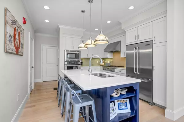 Barnstable, MA 02632,780 Craigville Beach Road #D2