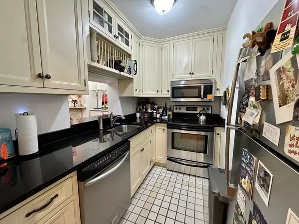 Boston, MA 02118,46 Dwight Street #2