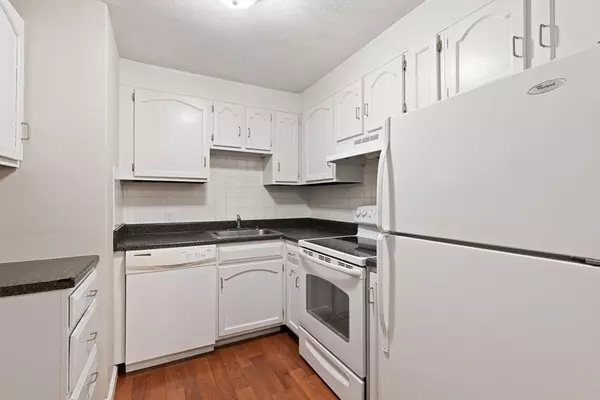 Acton, MA 01720,420 Great Rd #B3