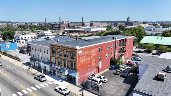Lawrence, MA 01843,82 S Broadway
