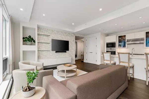 Boston, MA 02210,22 Liberty Dr #9H