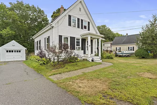 325 Commercial St, Whitman, MA 02382