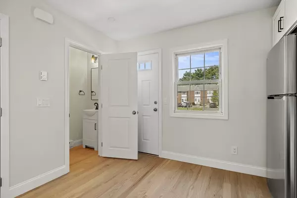 Easton, MA 02375,41 Foundry St #11-7