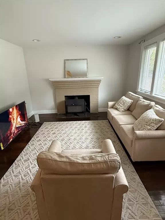 Holbrook, MA 02343,96 Roberts Ave