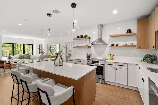 Canton, MA 02021,20 Audubon Way #Unit 410