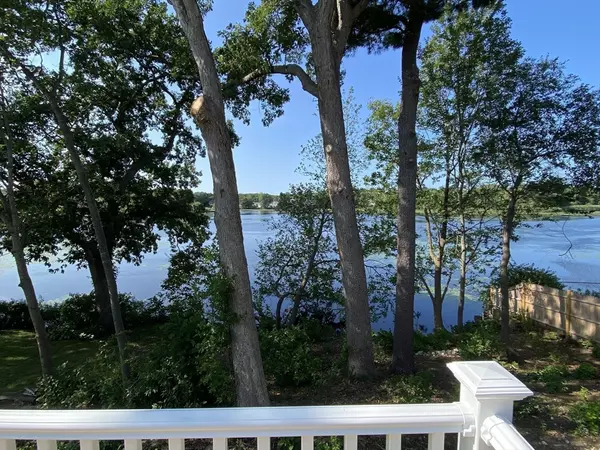 Weymouth, MA 02188,58 Lake Shore Drive