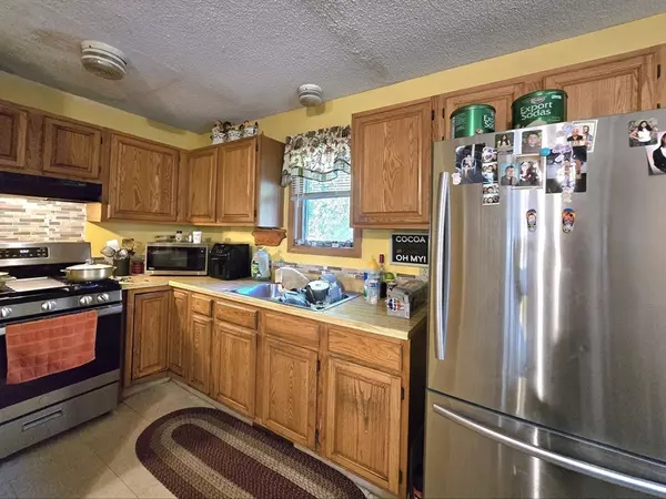 Springfield, MA 01108,51-53 Lansing Pl