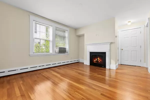 Beverly, MA 01915,27 High Street #1