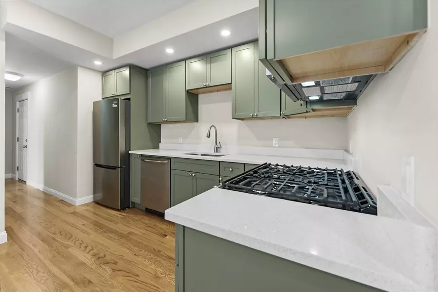42 Almont St #2L, Medford, MA 02155