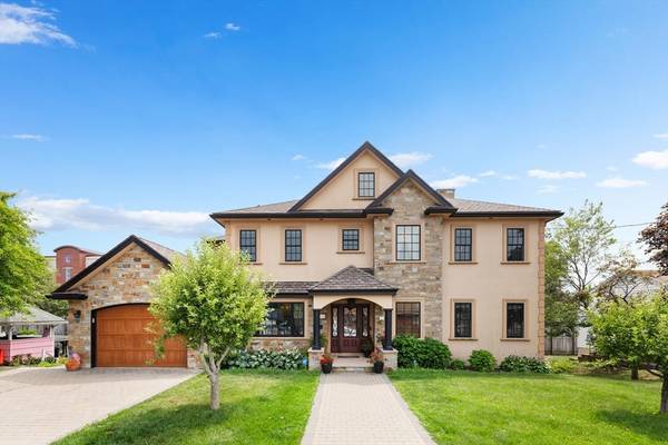 78 Festa Rd, Revere, MA 02151