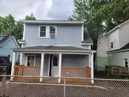 Worcester, MA 01603,10 Douglas Ct