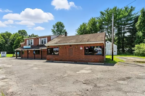 Granby, MA 01033,362 E State St