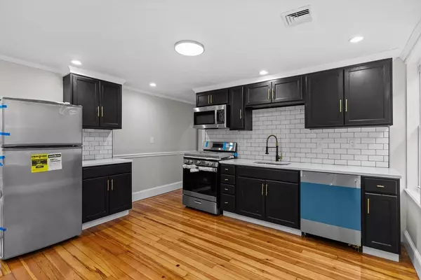 Providence, RI 02908,382 Orms St
