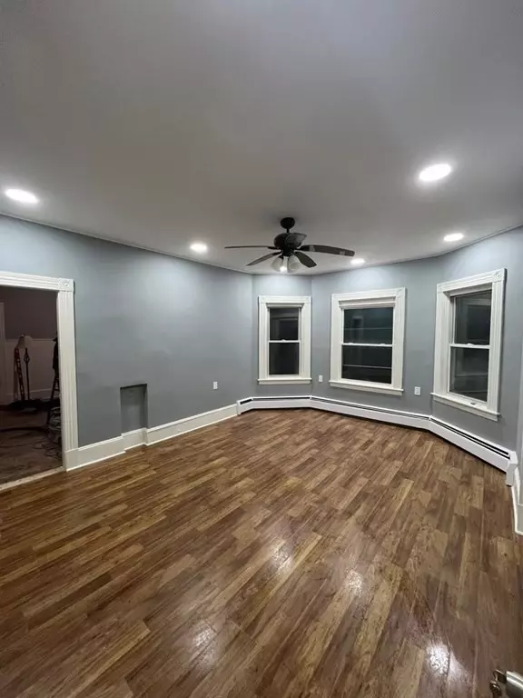 Taunton, MA 02780,10 Bryant St #2