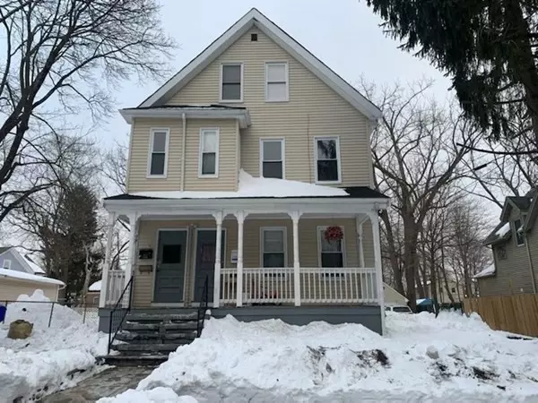Taunton, MA 02780,10 Bryant St #2