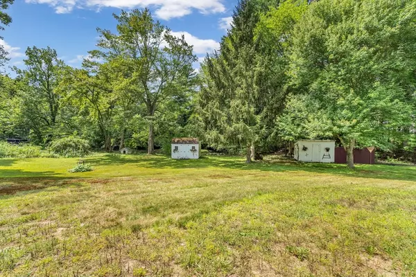Mendon, MA 01756,50 Hartford Ave E