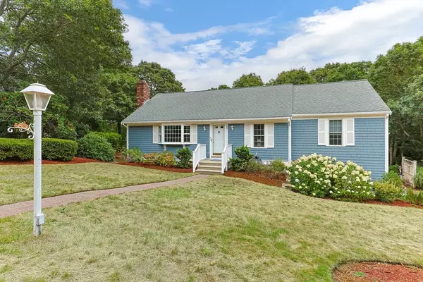 Falmouth, MA 02536,28 Sheila Way