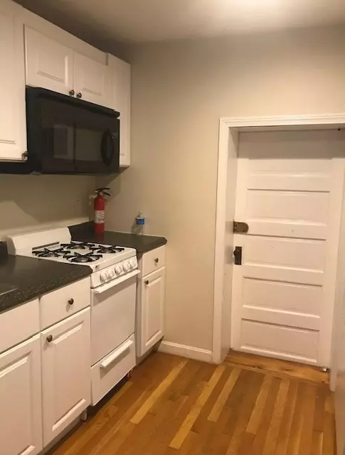 Quincy, MA 02169,91 South #1F