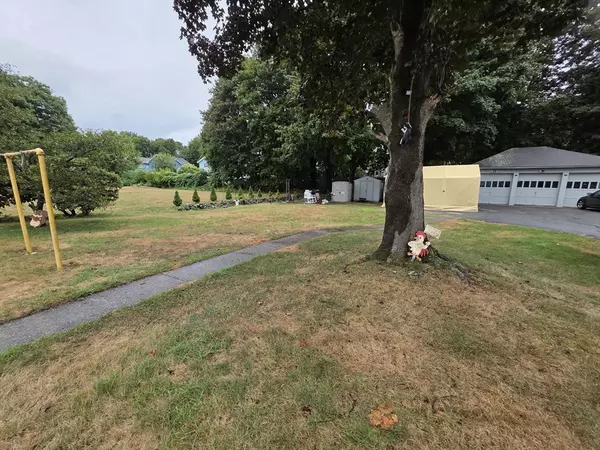 Fitchburg, MA 01420,85 Boutelle St