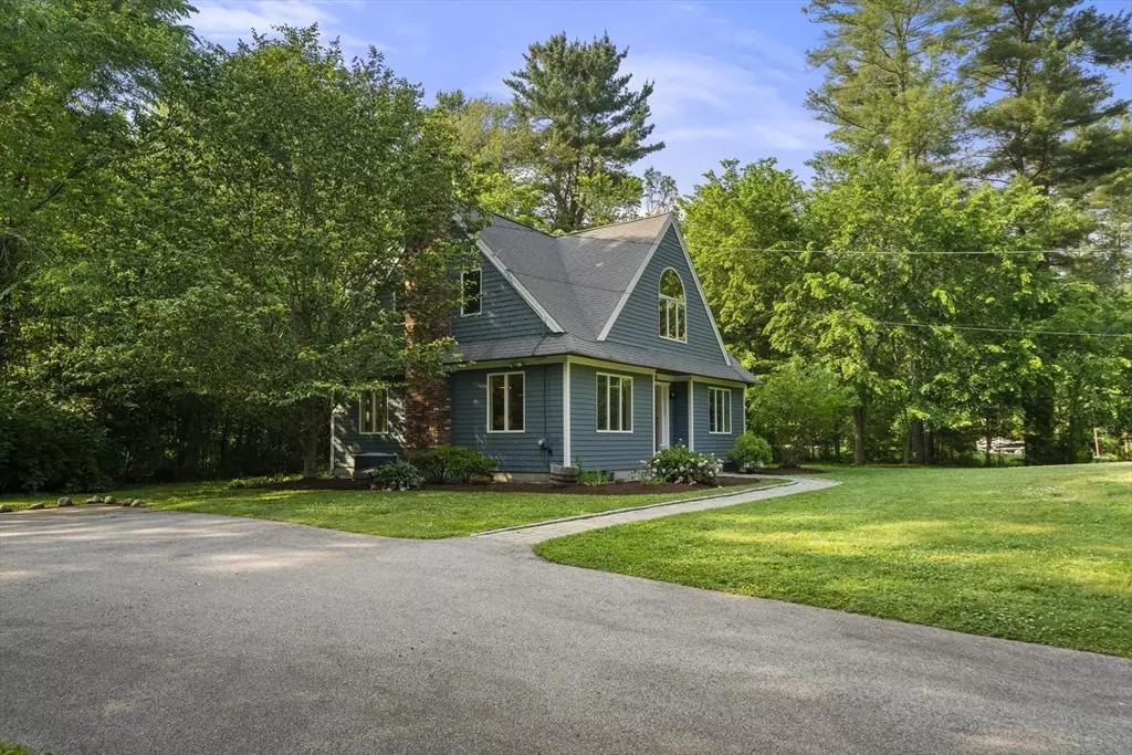 Norwell, MA 02061,731-R Grove St