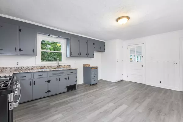 Tewksbury, MA 01876,177 Salem Rd