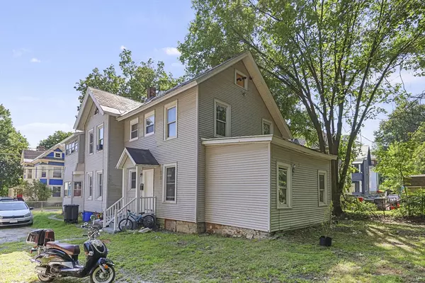 North Adams, MA 01247,33-35 Hall St