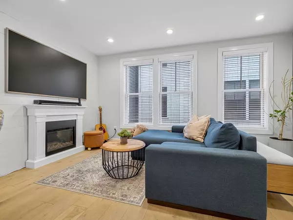 Boston, MA 02128,1 Coppersmith Way #2