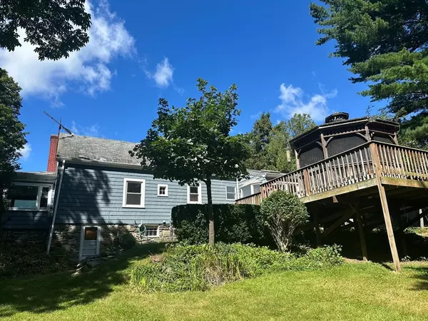 Holden, MA 01520,264 Brattle St