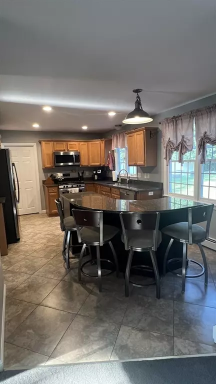 Middleboro, MA 02346,52 Saddleworth Way