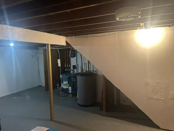 Randolph, MA 02368,6 Eagle Road