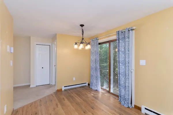 Holden, MA 01520,125 Manning St #4