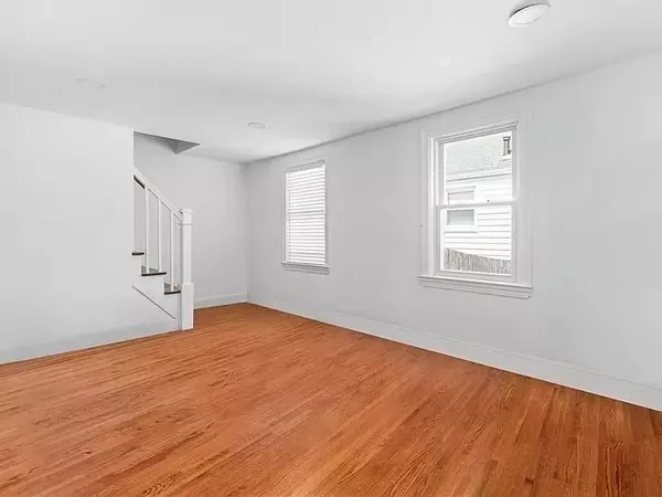 Pawtucket, RI 02861,85 Manistee St