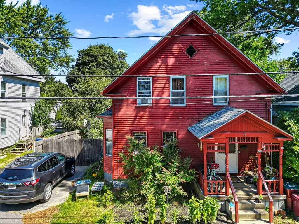 Middleboro, MA 02346,33 Arch Street