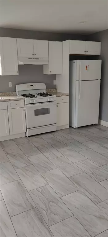 Providence, RI 02907,123 Burnett Street #2