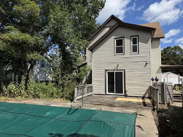 Warren, MA 01083,38 Elm St