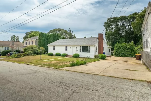 Fall River, MA 02726,355 Barnes