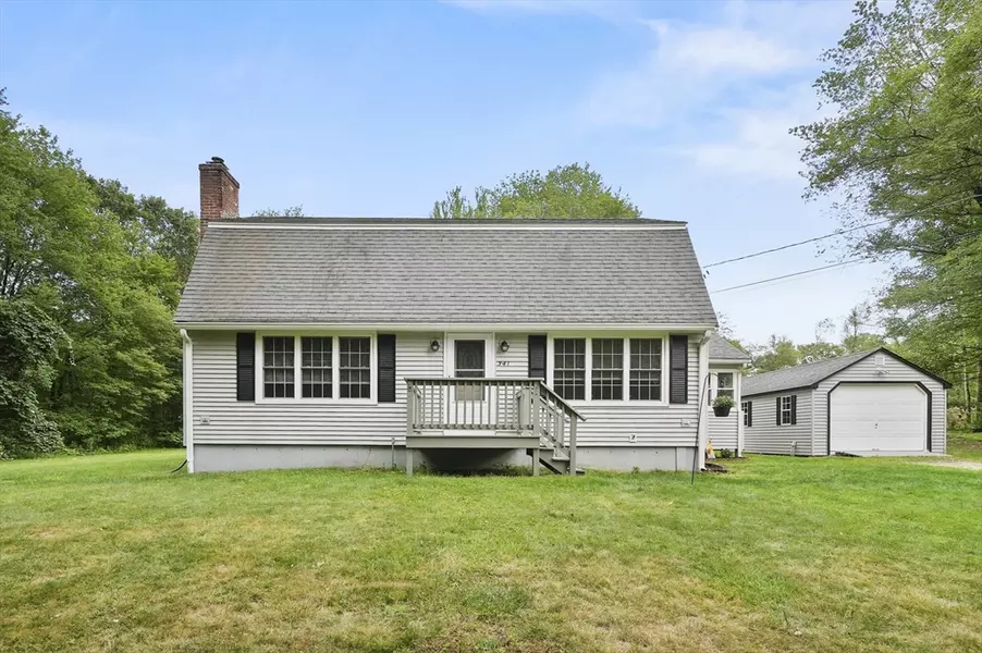 341 Central Turnpike Road, Sutton, MA 01590